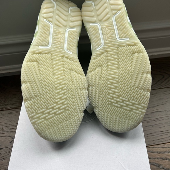 Adidas dropset in linen green beam yellow! - Picture 4 of 5